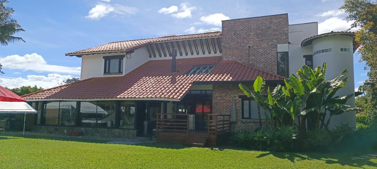 Casa en Llanogrande - 4 alcobas, 430 m² construidos — foto 25