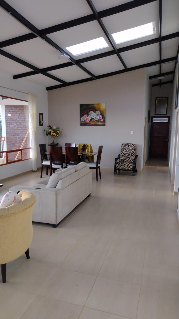 Finca de 13 fanegadas con casa nueva en Chiquinquirá — foto 2