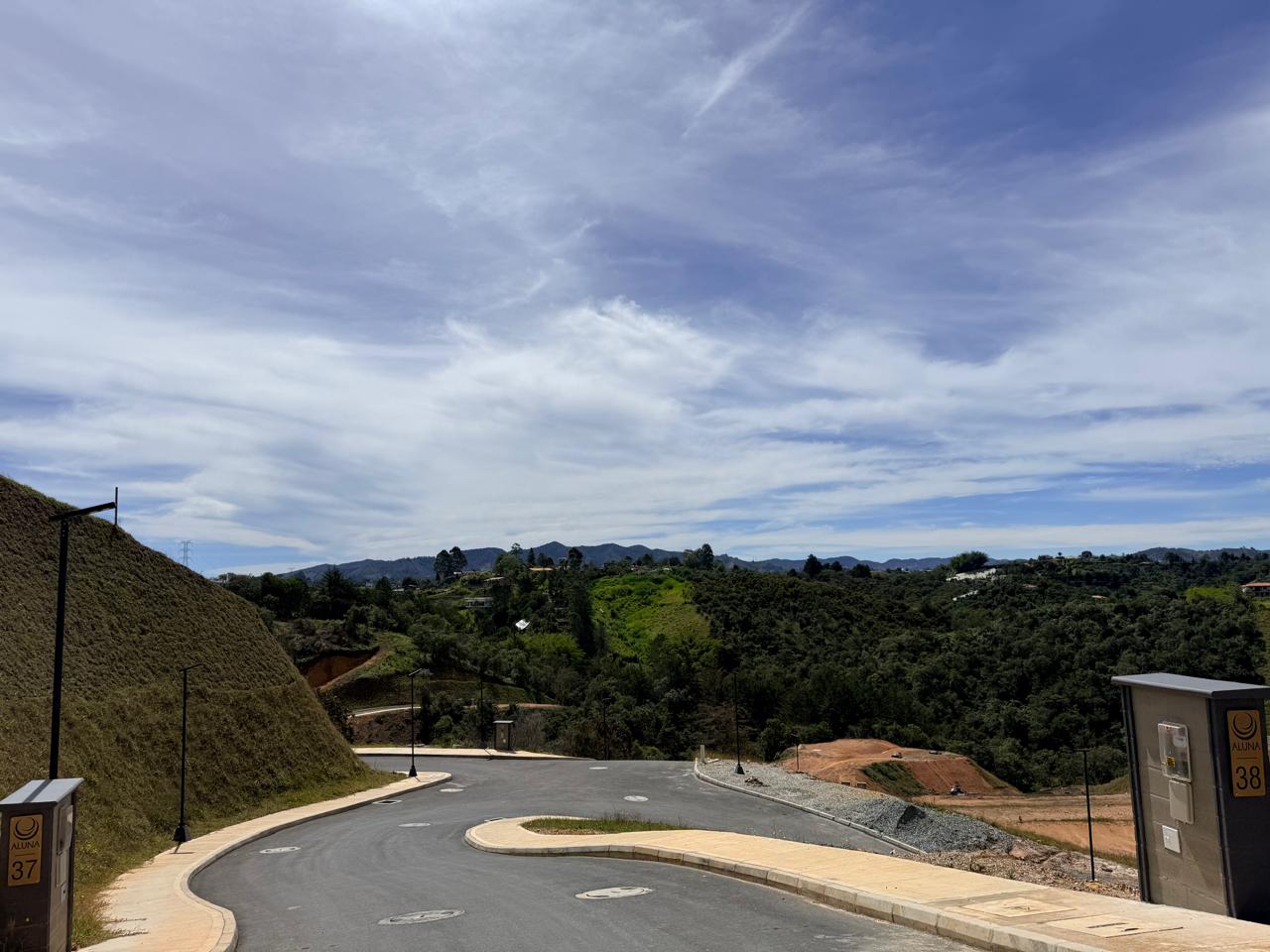 ALUNA — Lotes Campestres en Marinilla | Parcelación desde 2.500 m² a 45 minutos de Medellín — foto 7